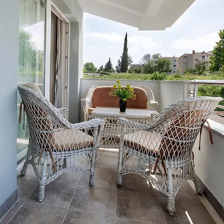 Apartment Lidija *