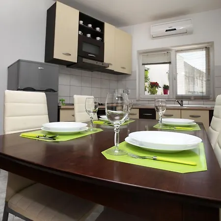 Lidija Apartamento